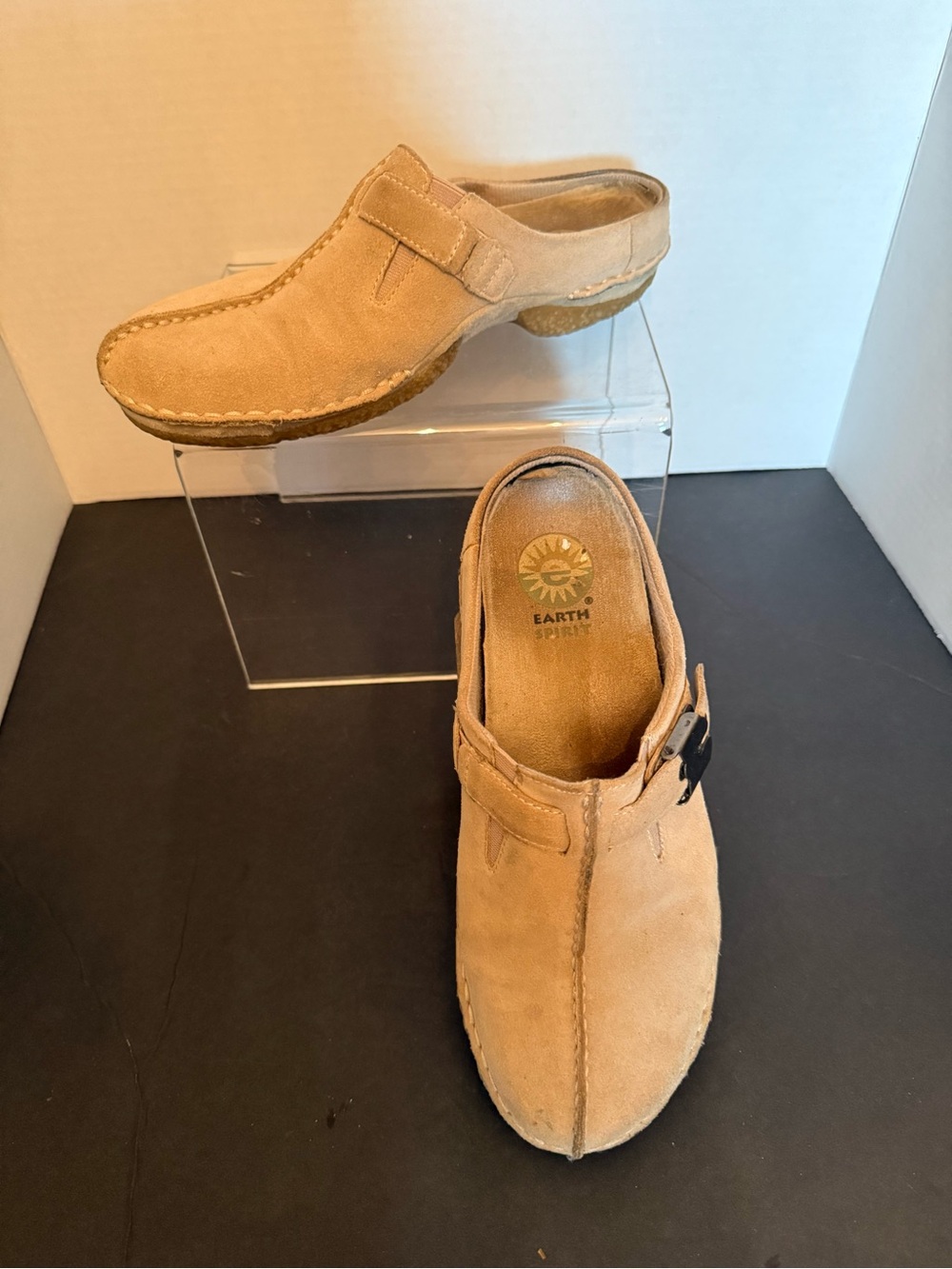 Earth Spirit Tan Suede Slip-On Clog with Buckle 7